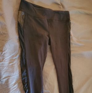 Forever 21 leggins medium